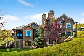 2 Bedroom Ski-in Ski-out Condo in Snowmass Village