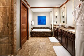 Vail Ritz Carlton 2 Bed