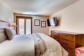 Luxury Ski In, Ski Out 1 Bedroom Condo in Lionshead Village