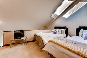 Luxury Ski In, Ski Out 1 Bedroom Condo in Lionshead Village