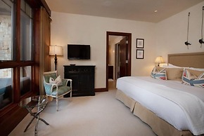 Platinum Vail Solaris 3 Bedroom Vacation Rental Set at the Base of the