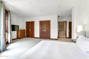 Platinum Vail Solaris 3 Bedroom Vacation Rental Set at the Base of the