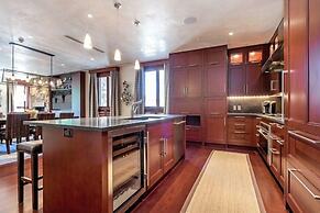Platinum Vail Solaris 4 Bedroom Vacation Rental Set at the Base of the