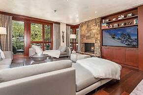 Platinum Vail Solaris 4 Bedroom Vacation Rental Set at the Base of the