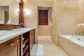 Platinum Vail Solaris 4 Bedroom Vacation Rental Set at the Base of the