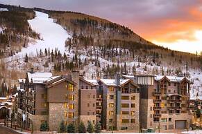Vail Lion 1 Bedroom Mountain Vacation Rental Just Steps From the Eagle