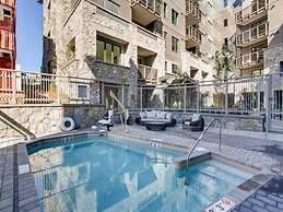 Vail Lion 1 Bedroom Mountain Vacation Rental Just Steps From the Eagle