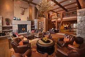Beaver Creek Elkhorn Lodge 2 Bedroom Residence With Ski in, Ski out Ac