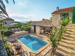 Authentic Villa With Pool on the Island of Brac, Near the Beach