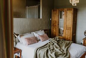 The Stables Cottages