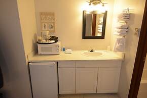 Christina Lake Motel and RV Park