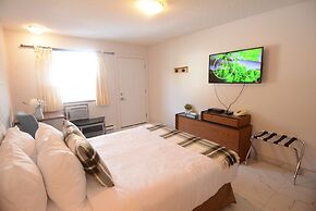 Christina Lake Motel and RV Park