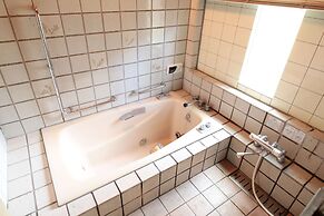 Yamanaka-lake log house HS2