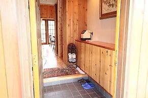 Yamanaka-lake log house HS2