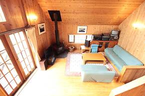 Yamanaka-lake log house HS2