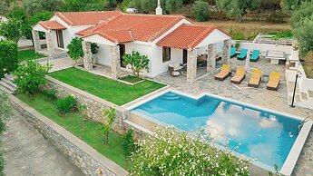 Skiathos Island Villas