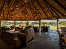 LookOut Safari Lodge