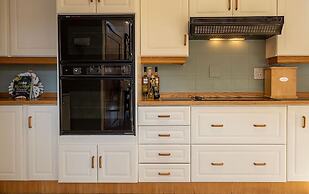 Vaal River YOLO Spaces – Vaal River Bush Lodge