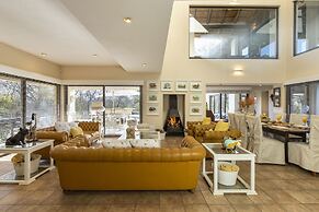 Vaal River YOLO Spaces – Vaal River Bush Lodge