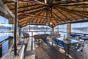 Vaal River YOLO Spaces – Vaal River Bush Lodge