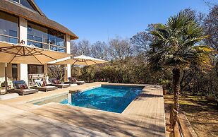 Vaal River YOLO Spaces – Vaal River Bush Lodge