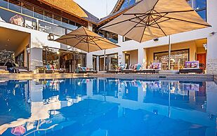 Vaal River YOLO Spaces – Vaal River Bush Lodge