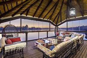 Vaal River YOLO Spaces – Vaal River Bush Lodge