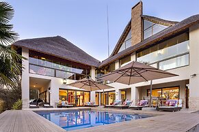 Vaal River YOLO Spaces – Vaal River Bush Lodge