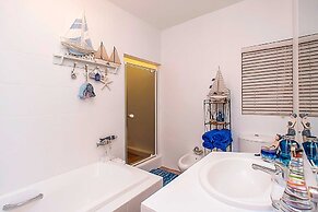 Vaal River YOLO Spaces – Vaal River Bush Lodge