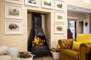 Vaal River YOLO Spaces – Vaal River Bush Lodge