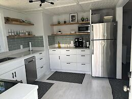 Sweet Mary 2 Bedroom Home by RedAwning