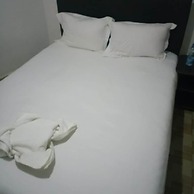 Cherika Hotel & Suites