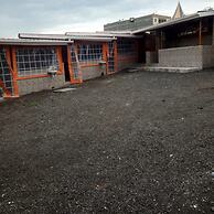 Cherika Hotel & Suites