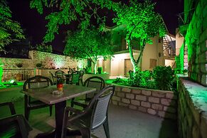 Pegasus Rooms