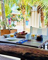Orient Beach Hotel