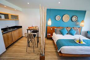 Orient Beach Hotel