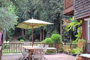 Charming House With Private Pool in Beautiful Location, Sonoma House 1