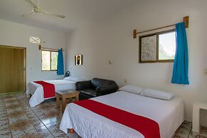 Hotel y Bungalows Bugambilias