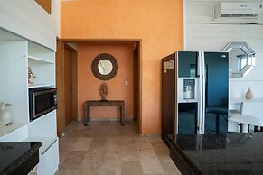 Capital O Cancun International Airport 24/7,