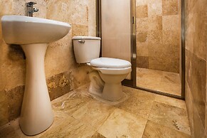 Capital O Cancun International Airport 24/7,