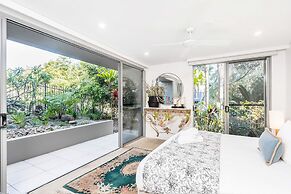 Your Luxury Escape - Vue from Here