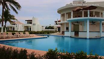 Color Marino Seaside Hotel