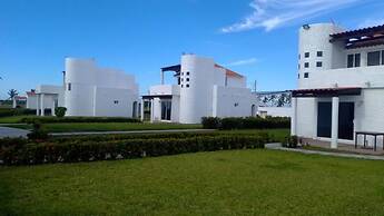 Color Marino Seaside Hotel