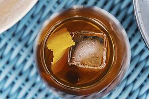 Hotel Indigo Columbus at Riverfront Place by IHG