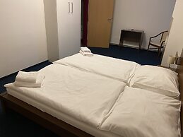 HOTEL CHODOV ASC