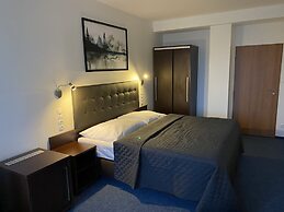 HOTEL CHODOV ASC