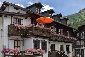 Incanto Walser Apartments PIAZZA