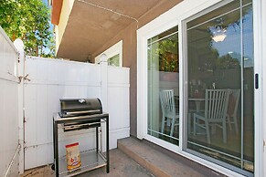 Costa Mesa/Newport - Fast WiFI - Work Stations - Free Parking - Self C