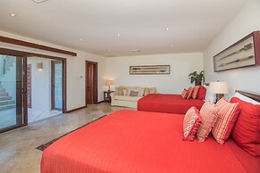 Pristine Bay 4033 4 Bedroom Home by RedAwning
