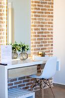 Kahlua Bay Apartments